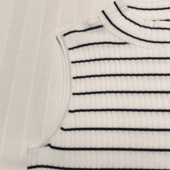 Talbots White Black Stripe Sleeveless Ribbed Mock Neck Sweater SP - Picture 5 of 14